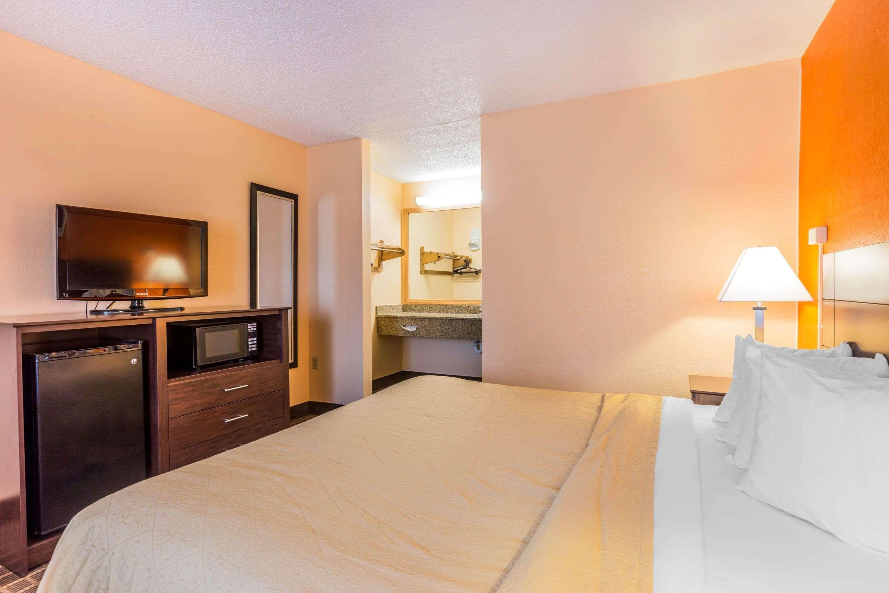 Quality Inn Greer Kültér fotó