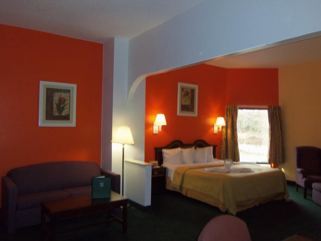 Quality Inn Greer Kültér fotó